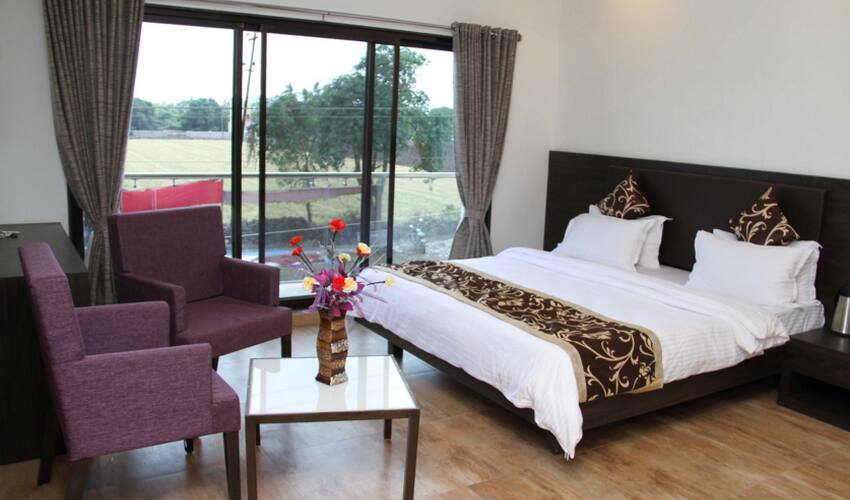 Aditya Hotel and Restaurant, Junagadh 1